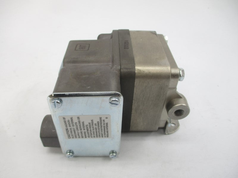 BARKSDALE DPD1T-A80SS 600VAC 10A .5-80PSI NSMP