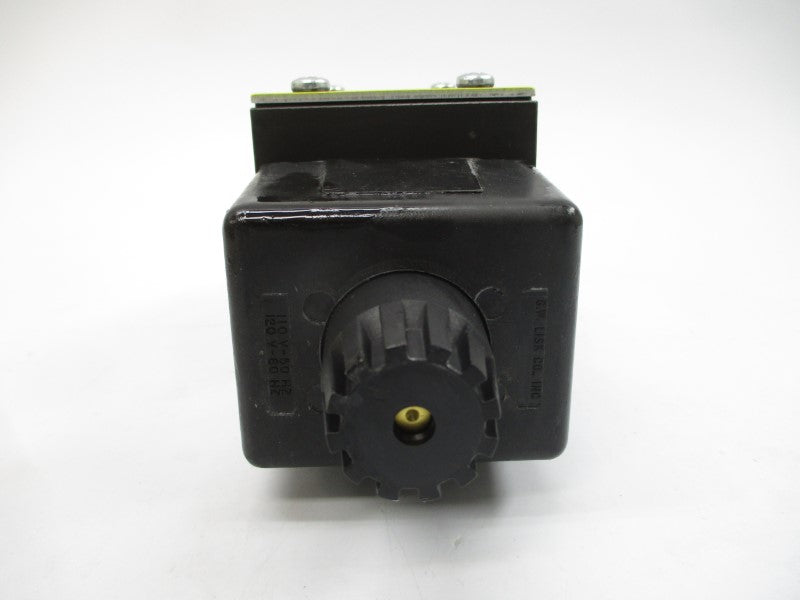 PARKER D3W2CNYC 110/120V 0.79-0.93A 1500/5000PSI NSMP