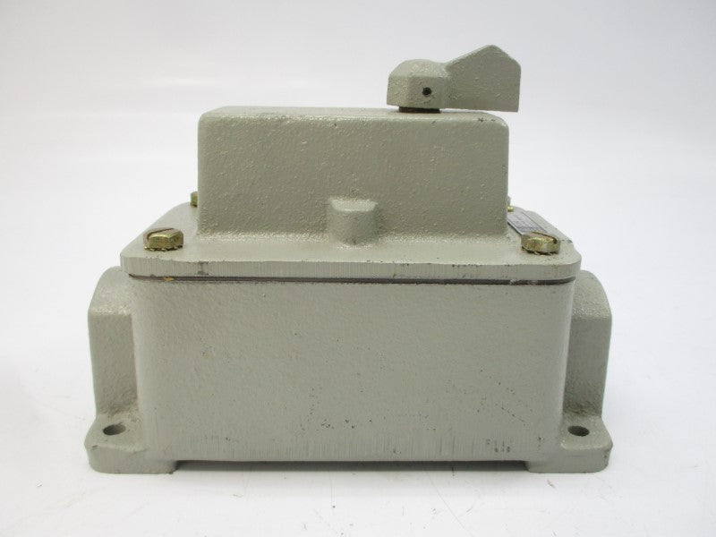 GENERAL ELECTRIC CR2940NJ201D 600V NSNP