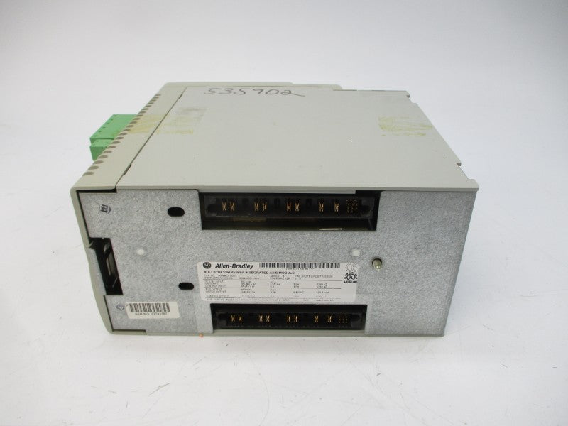 ALLEN BRADLEY 2094-BC01-M01 SER. B F/W V1.111 380/460VAC 10A NSNP