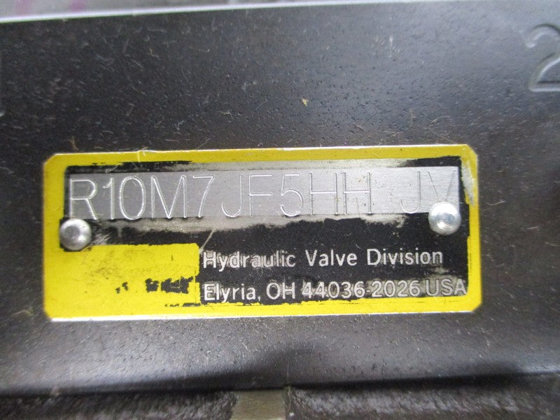 PARKER R10M7JF5HHJV D1VW030BNJCM582 24VDC 1.19-1.32A 1500/5000PSI NSNP