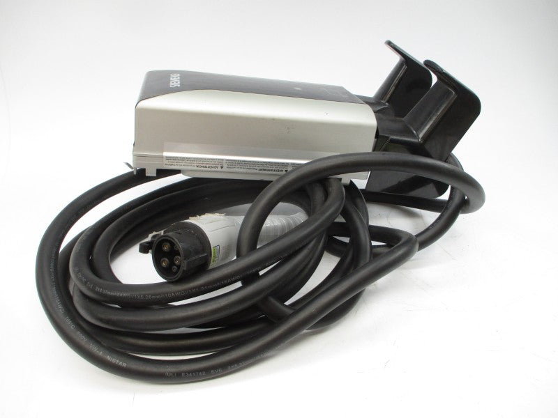 SIEMENS 8EM1310-4CF14-1GA1 208/240V 40A REV. 0.1 (AS PICTURED) UNMP