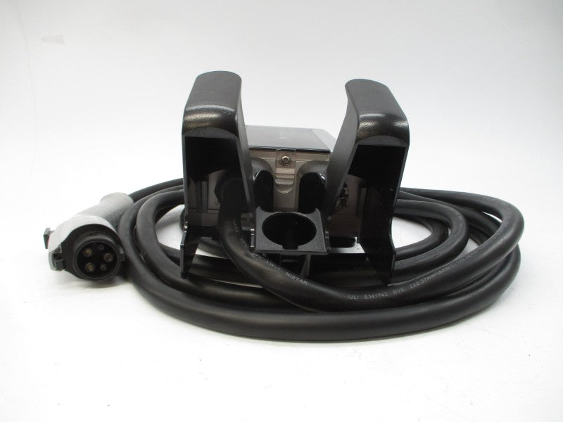 SIEMENS 8EM1312-4CF18-0FA3 208/240V 40A REV. 0.1 (AS PICTURED) NSNP