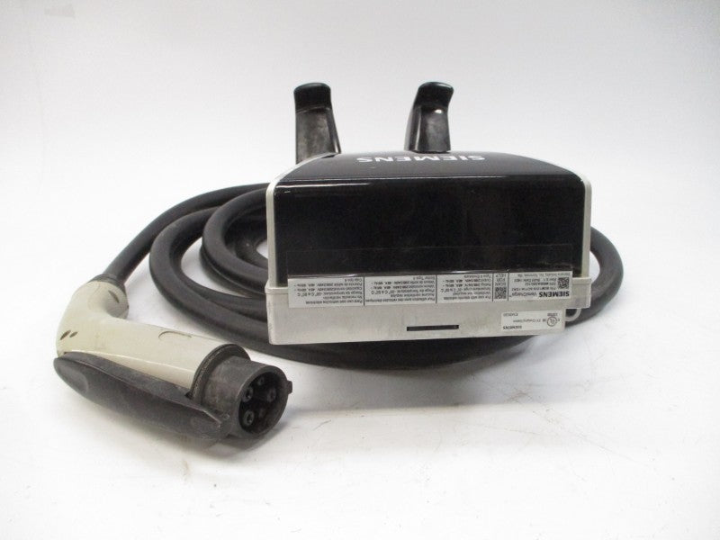 SIEMENS 8EM1310-5CF14-1GA2 208/240V 48A REV. 0.1 UNMP