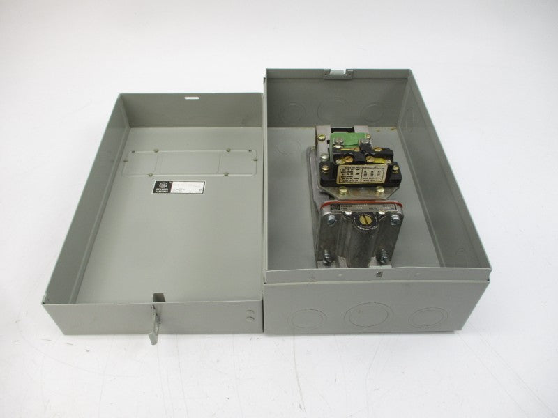 GENERAL ELECTRIC CR2820B120AB2 SER. A 115V 40A NSMP