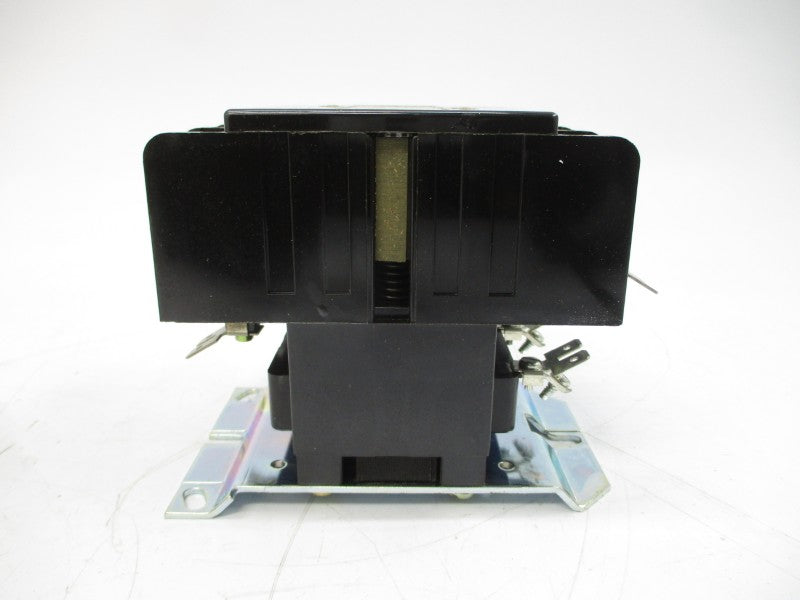 GENERAL ELECTRIC CR153FB068CRA SER. A 208/240V 60A NSMP