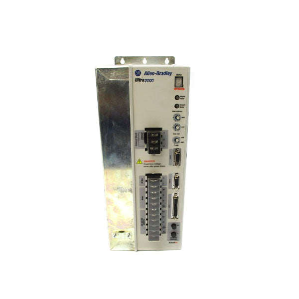ALLEN BRADLEY 2098-DSD-HV030-SE SER. B F/W V1.60 230/460VAC 4A UNMP