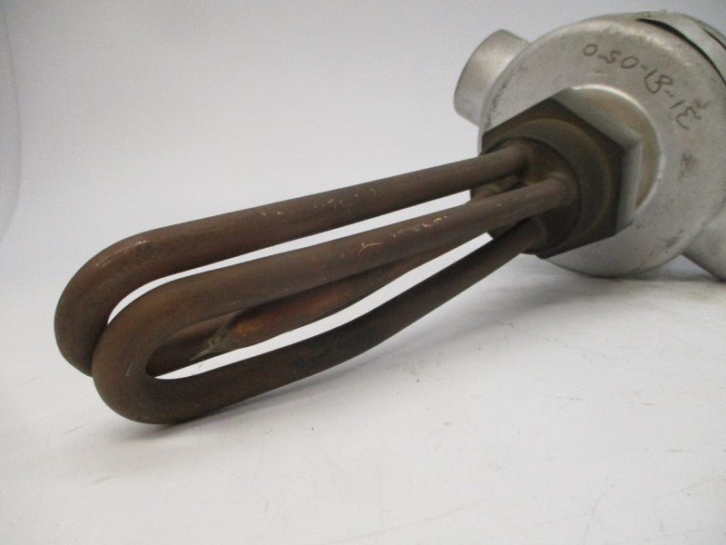 CHROMALOX 156-050679-104 ARTM-2205-3E2T1 240V (AS PICTURED) NSNP