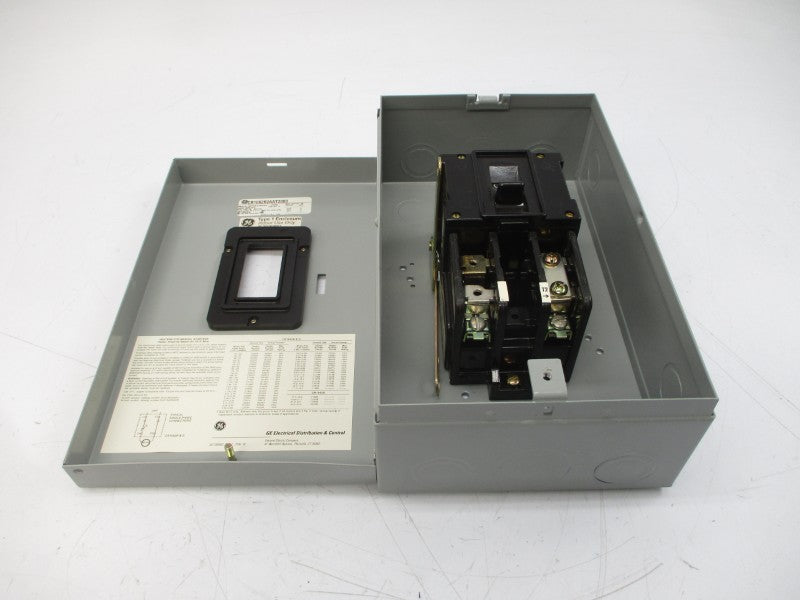 GENERAL ELECTRIC CR1062R2AAT2000 SER. A 600VAC NSNP