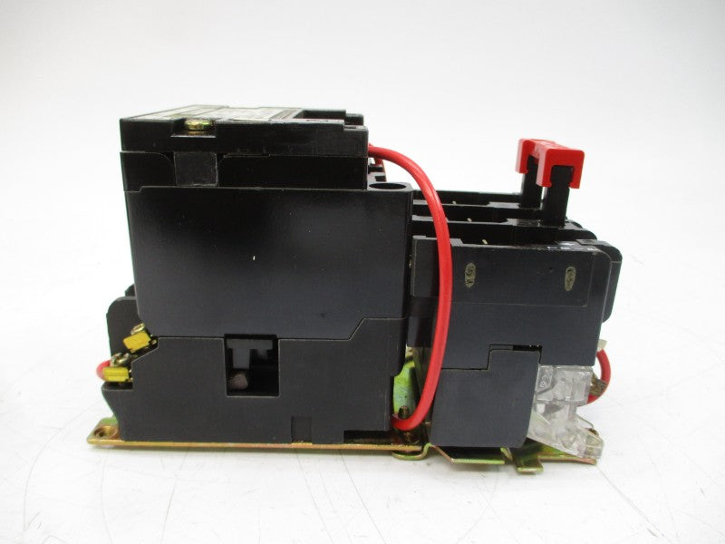 SQUARE D 8536SAO12V02S SER. B 110/120V NSMP