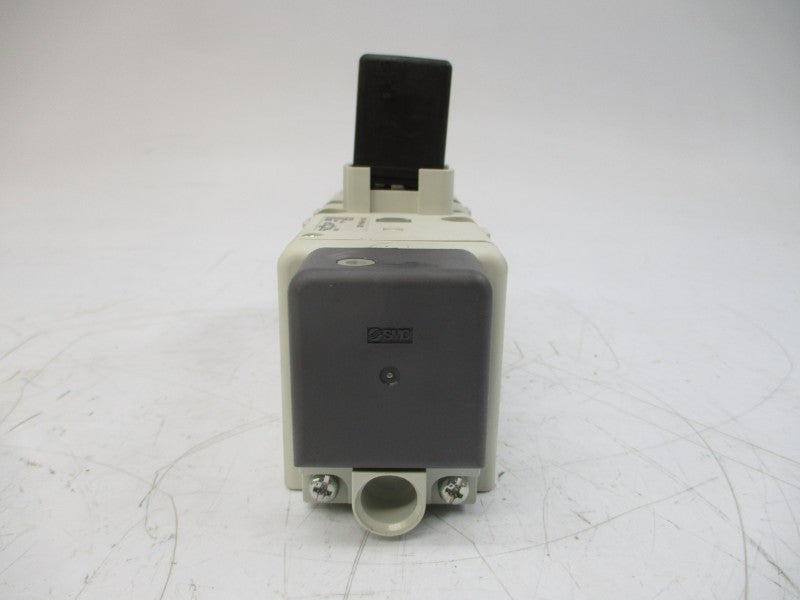 SMC VQ7-8-FHG-D-3ZR 24VDC NSMP