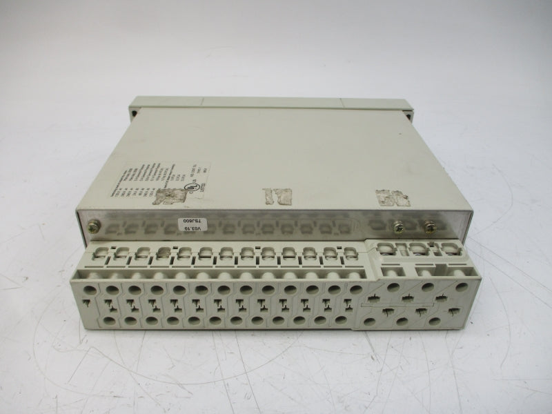 SIEMENS 7SJ6005-4EA00-0DA1/BB 240VAC 5A NSNP