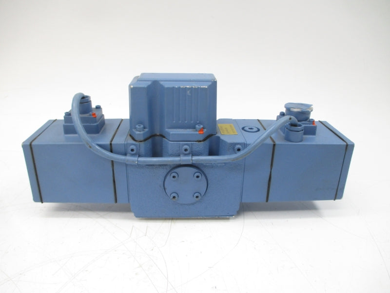 MOOG D656-041D-6 P30XBEABV0S0N 15VDC NSNP