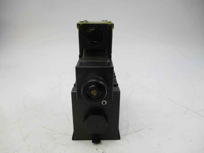 PARKER D31VW001C4NTGF56 110/120V .46-.52A 1500/5000PSI NSNP