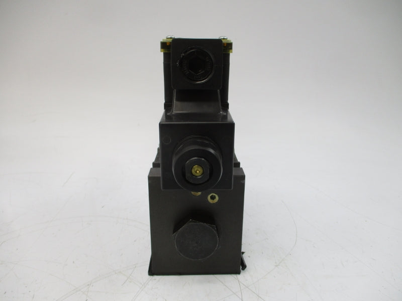 PARKER D31VW001C4NYGF5691 110/120V .46/.52A 1500/5000PSI NSNP
