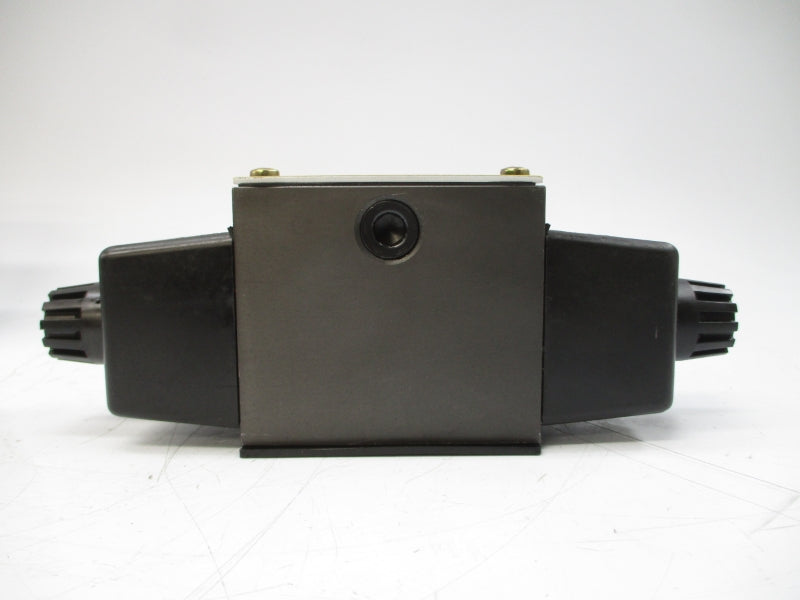 PARKER D3W2CNYC 110/120V 0.79-0.93A 1500/5000PSI NSNP