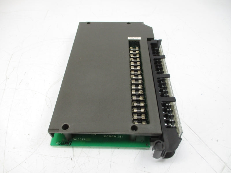 ALLEN BRADLEY 1771-OQ16 SER. C 24VDC 2-4A REV. B04 UNMP