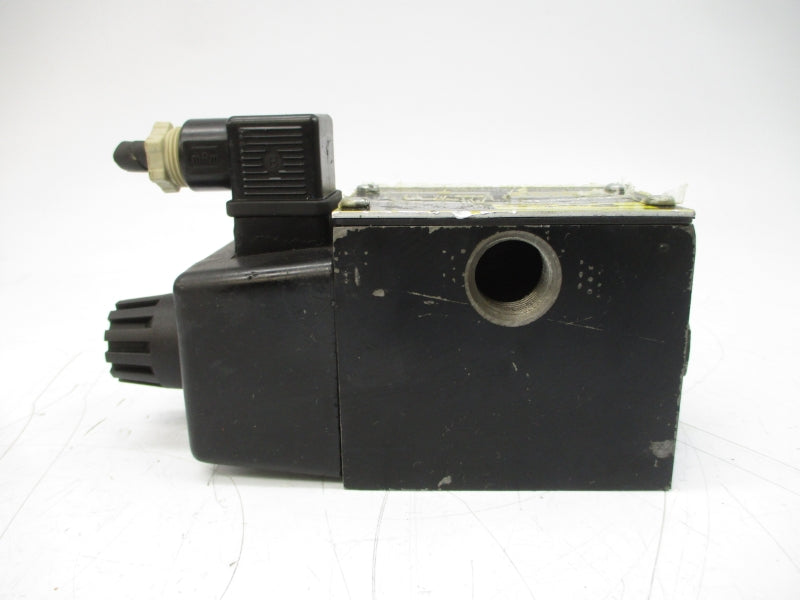 PARKER D3W1BYY14 110/120V .72-.75A 3000PSI UNMP