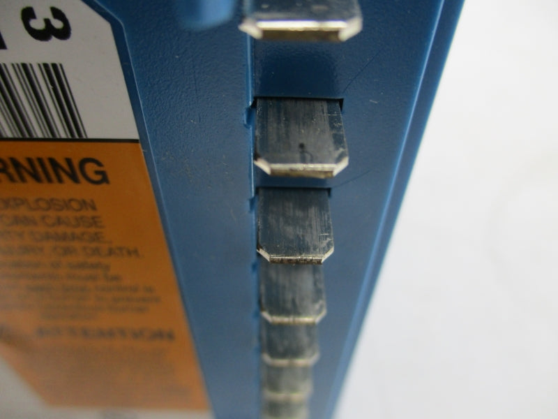 HONEYWELL RM7895D1011 120VAC REV. D UNMP
