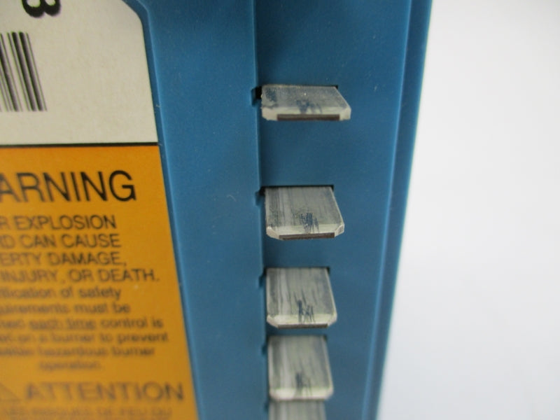 HONEYWELL RM7895D1011 120VAC REV. C UNMP
