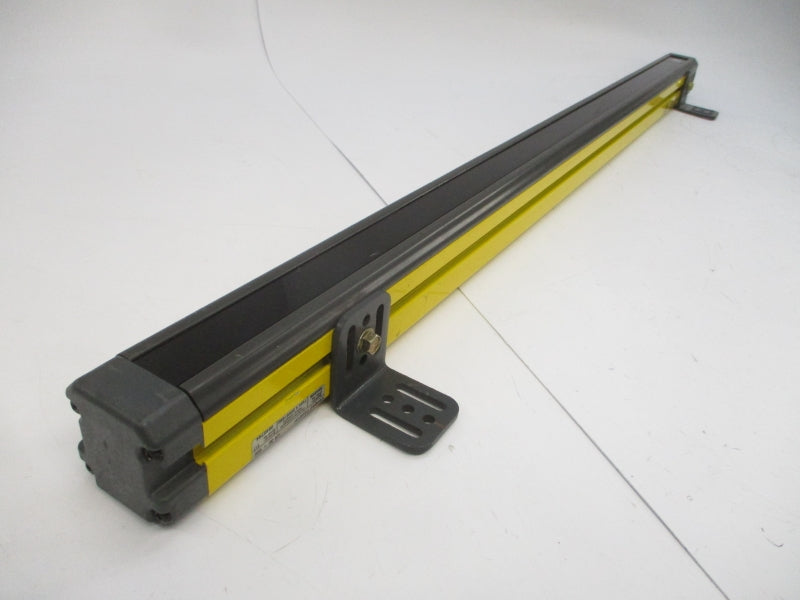 LEUZE CR30-900 24VDC UNMP