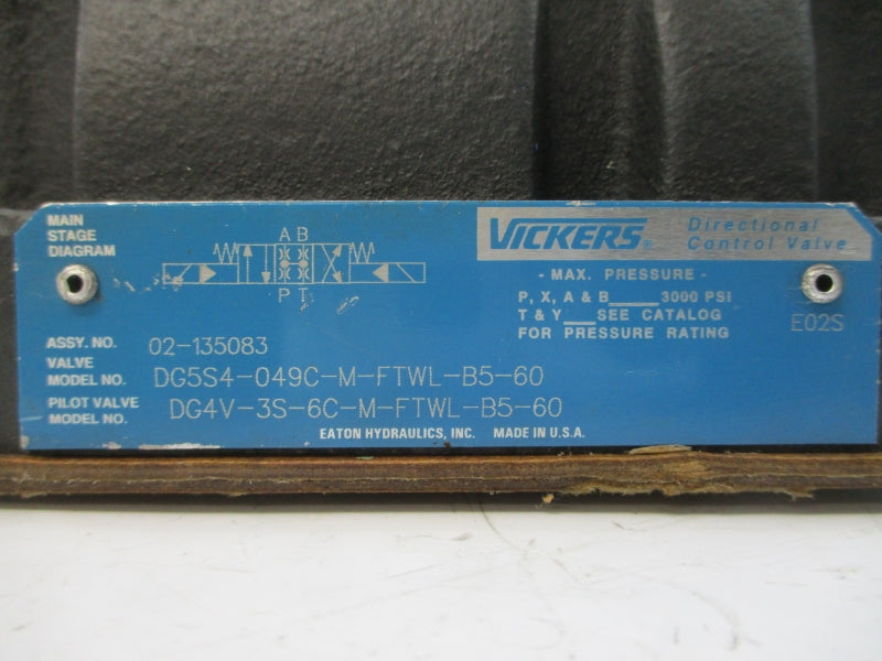 VICKERS DG5S4-049C-M-FTWL-B5-60 02-135083 110/120V .46/.48A 1450/3000PSI UNMP