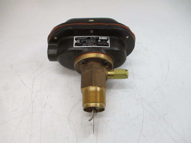 MCDONNELL & MILLER FS7-4W 120201 120/240VAC 7.4/3.7A 300PSI 1-1/4" NSMP