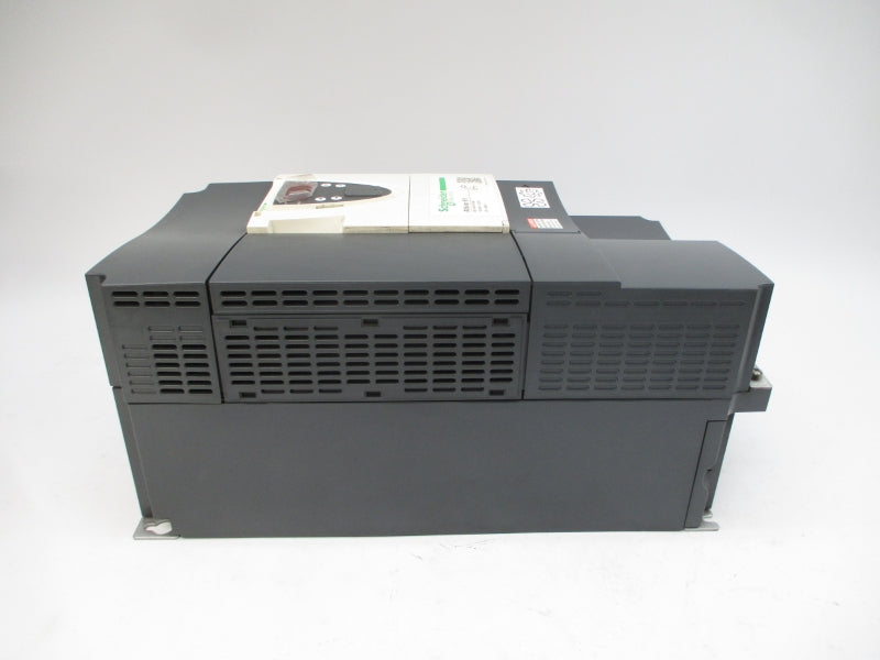 SCHNEIDER ELECTRIC ATV61HD18N4Z 380-480V 45.5A UNMP