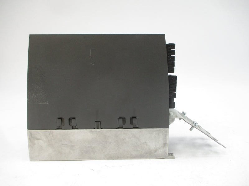 SIEMENS 6SL3210-1PE18-0AL1 380-480VAC 10.1A UNMP