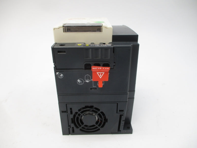 SCHNEIDER ELECTRIC ATV12HU15M2 200-240V 17.8A NSNP