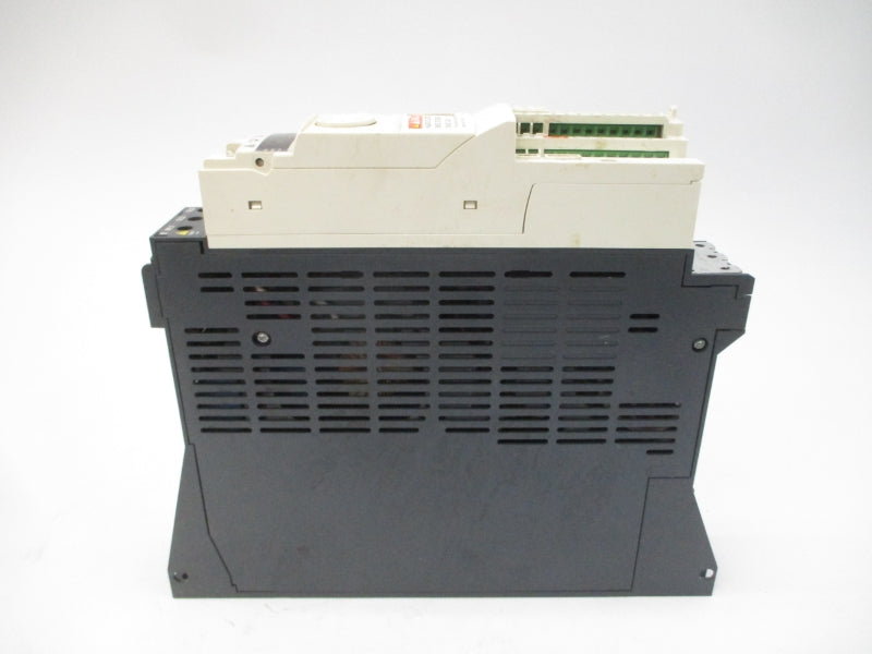 SCHNEIDER ELECTRIC ATV32H037N4 380-500V 2.1A (MISSING COVER) UNMP