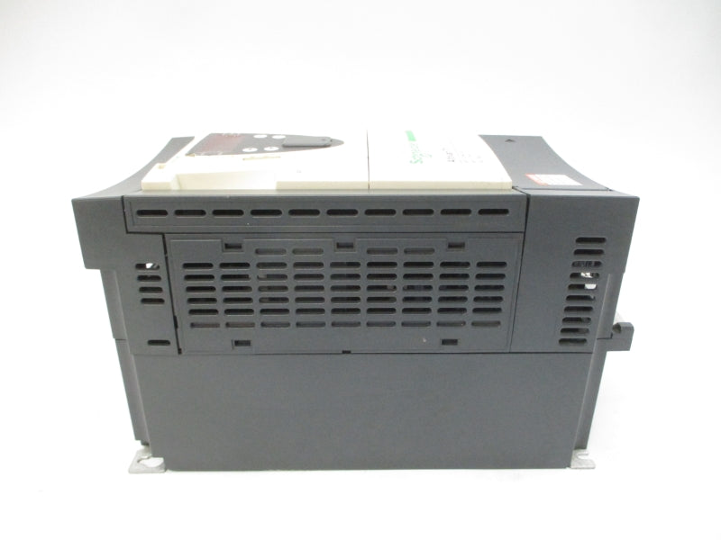 SCHNEIDER ELECTRIC ATV71HU40N4 380-480V 14.1A UNMP