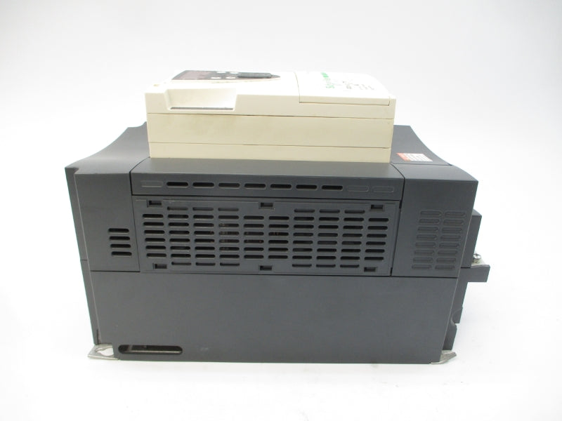 SCHNEIDER ELECTRIC ATV71HU75N4Z 380-480V 27A UNMP