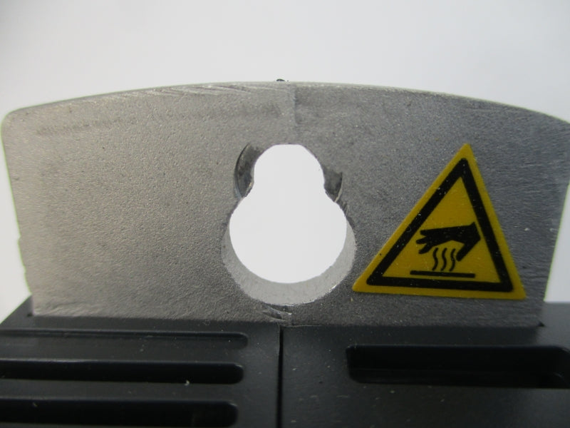 SCHNEIDER ELECTRIC LXM32MD12N4 480VAC 3.6A UNMP