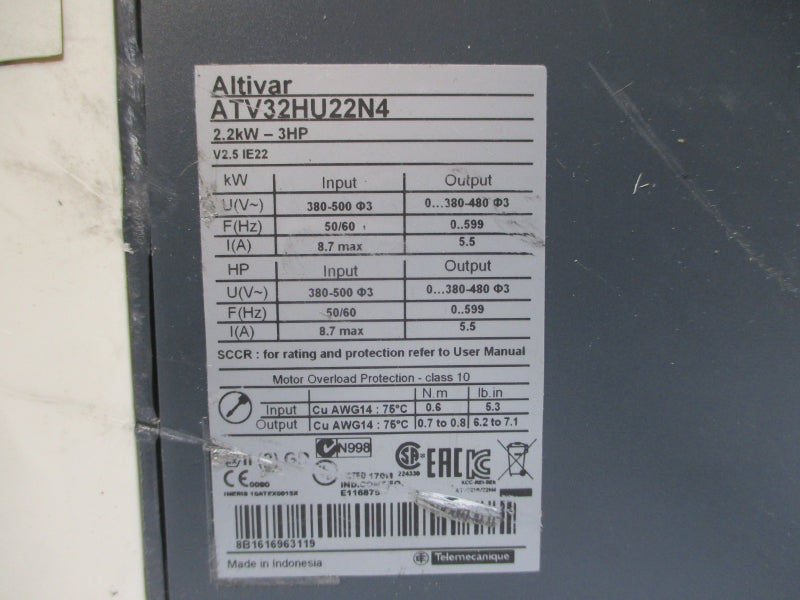 SCHNEIDER ELECTRIC ATV32HU22N4 380-500V 8.7A (NO COVER) UNMP