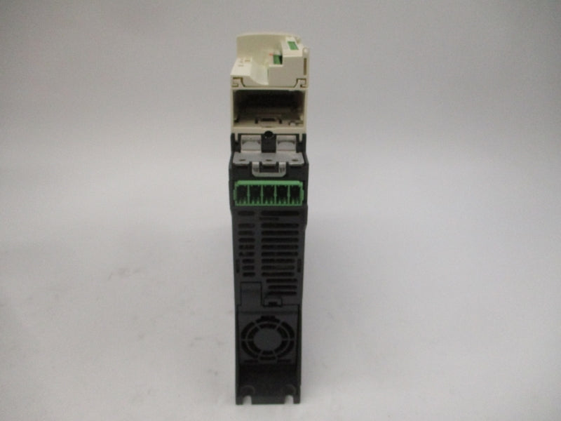 SCHNEIDER ELECTRIC ATV32H075M2 200-240V 10.1A (AS PICTURED) UNMP
