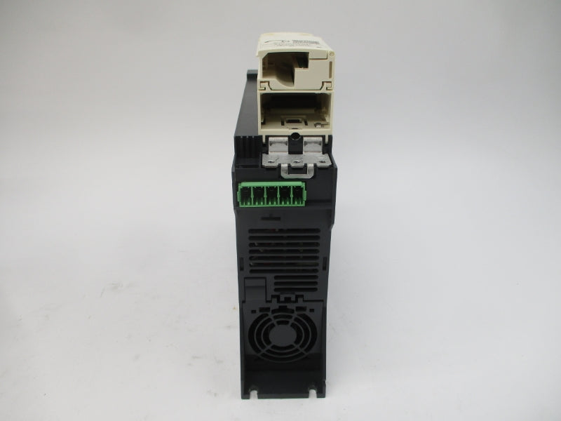 SCHNEIDER ELECTRIC ATV32HU22M2 200-240V 23.9A UNMP