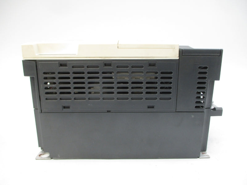 SCHNEIDER ELECTRIC ATV71HU15N4 380-480V 5.8A UNMP