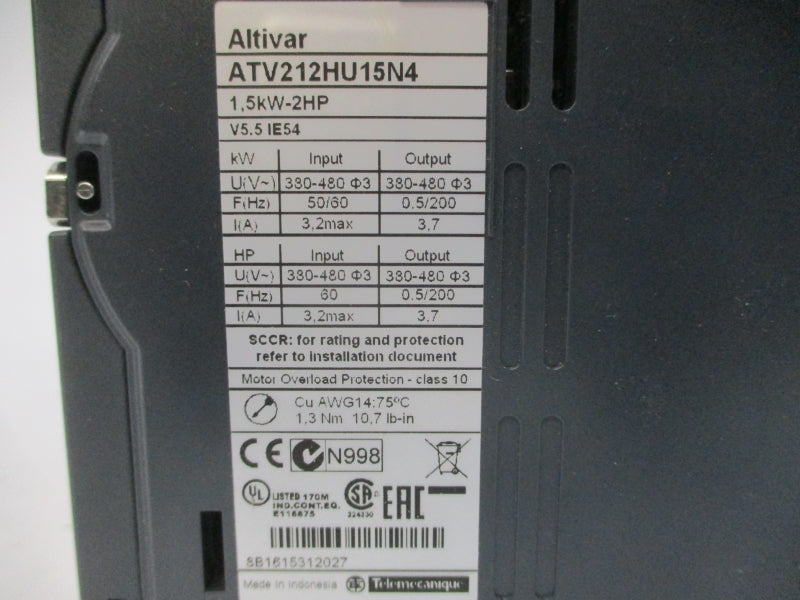 SCHNEIDER ELECTRIC ATV212HU15N4 380-480V 3.2A UNMP