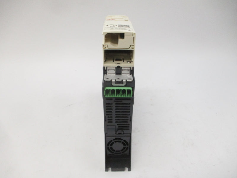 SCHNEIDER ELECTRIC ATV32H055M2 200-240V 7.9A UNMP
