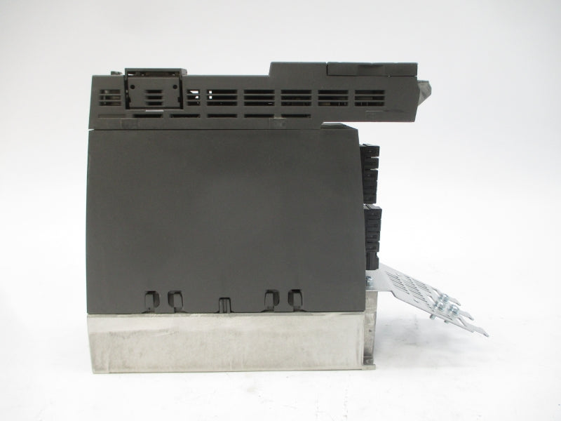 SIEMENS 6SL3210-1PE13-2AL1 400-480VAC 4.1A NSNP