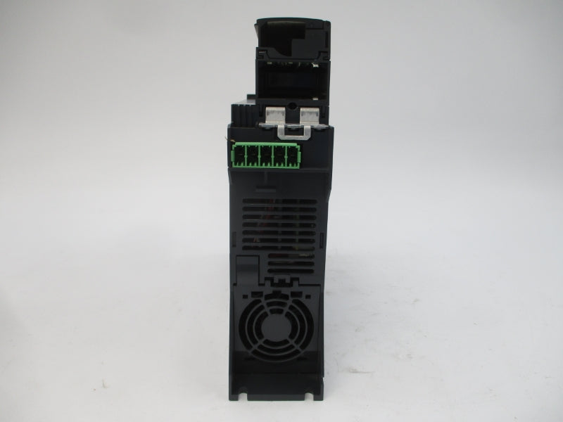 SCHNEIDER ELECTRIC ATV320U15M2B 200-240V 17.6A UNMP