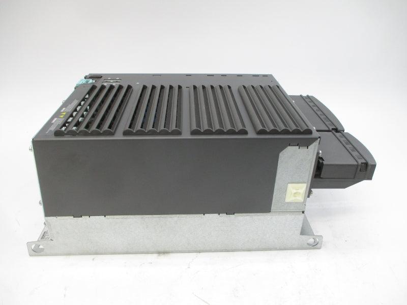 SIEMENS 6SL3210-1NE27-5UL0 380-480VAC 70A NSNP