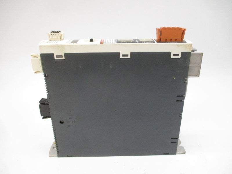 SCHNEIDER ELECTRIC LXM32AD18M2 240VAC 6A (AS PICTURED) UNMP
