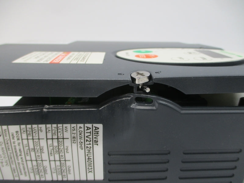 SCHNEIDER ELECTRIC ATV212HU40M3X 200-240V 15.7A (AS PICTURED) UNMP