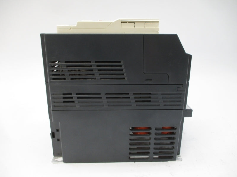 SCHNEIDER ELECTRIC ATV32HU55N4 380-500V 20.7A UNMP
