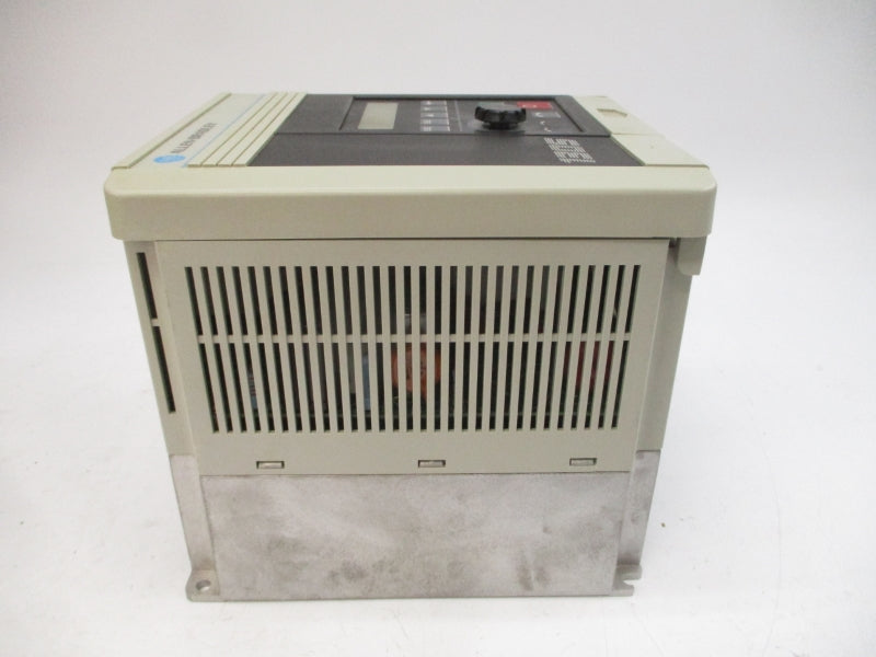ALLEN BRADLEY 1305-BA03A-HA1 SER. C F/W 6.01 380-460V 2.2A NSMP
