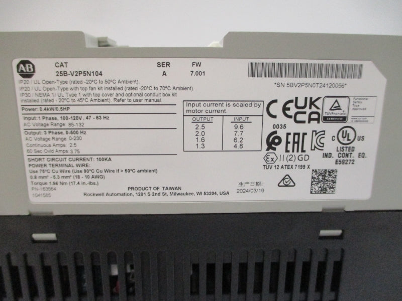 ALLEN BRADLEY 25B-V2P5N104 SER. A F/W 7.001 100-120VAC 2.5A NSMP