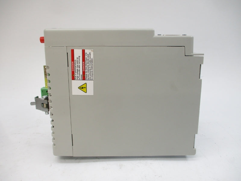 ALLEN BRADLEY 2094-AM02-S SER. D F/W 1.154 120-425VDC 0.75A NSMP