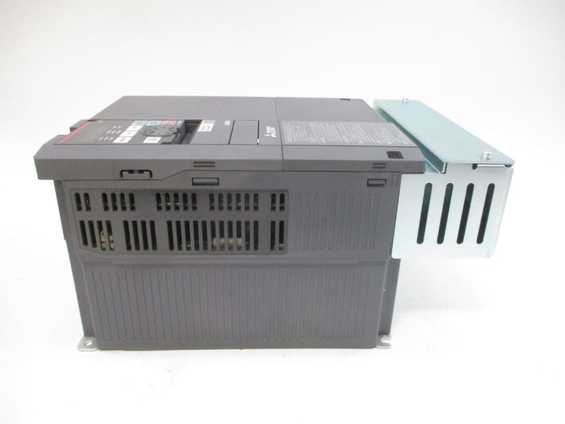 MITSUBISHI FR-A820-00490-1-N6 200-240VAC 44.2A NSMP